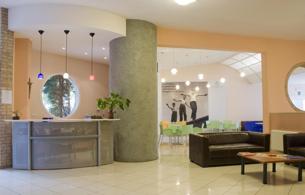 Camplus Living Il Cenacolo Hotel Ferrara Exterior photo